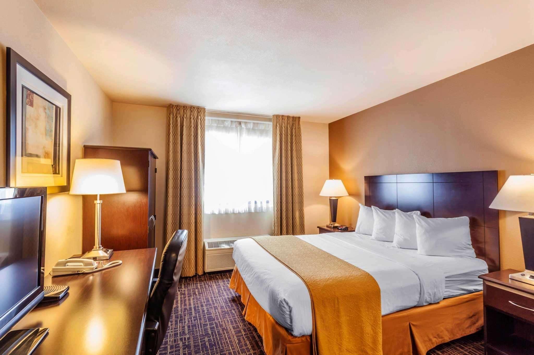 Quality Inn Арлингтон Экстерьер фото